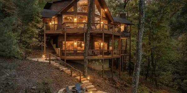556 Grandeur Drive, Blue Ridge GA 30513