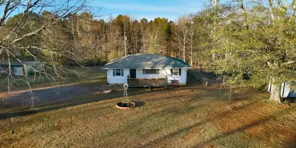 572 Young Loop, Fairmount GA 30139