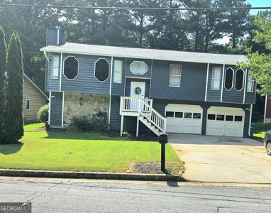 637 Pepperwood Lane, Stone Mountain GA 30087