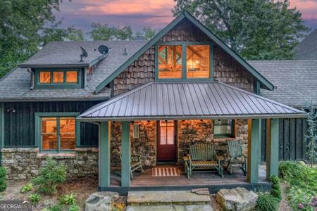 280 Pointe Of View # 15, Blue Ridge GA 30513