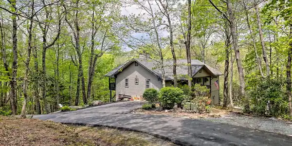 160 Dalton Drive