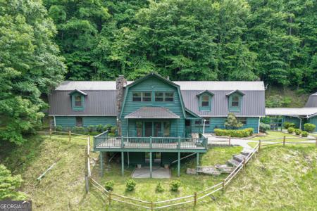 1018 Blacks Creek Drive, Clayton GA 30525