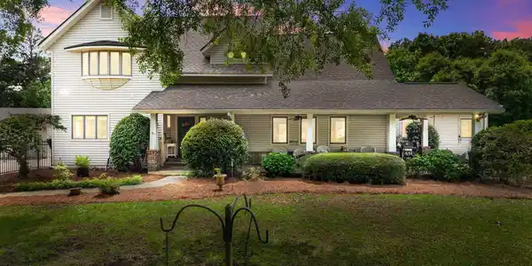 5415 Little Drive, Murrayville GA 30564