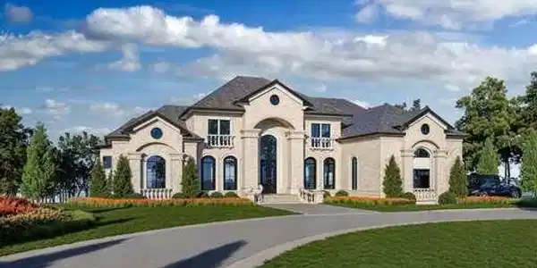 5010 Pindos Trail