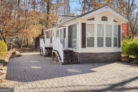130 Creekview Drive, Cleveland GA 30528