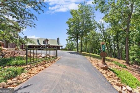 355 Ranch Mountain Drive, Dahlonega GA 30533