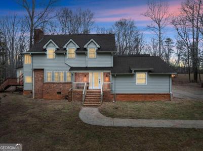 532 Ridley Road, Dahlonega GA 30533