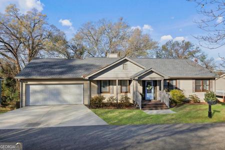 131 Holiday Street NE, Marietta GA 30060