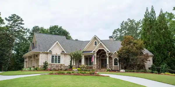 858 Waterford Estates Manor