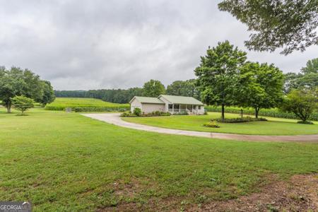 1128 W Armuchee Road, Lafayette GA 30728