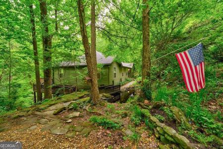 9327 Highway 52, Chatsworth GA 30705