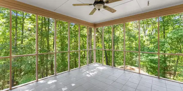 338 Ridge Lane, Lula GA 30554