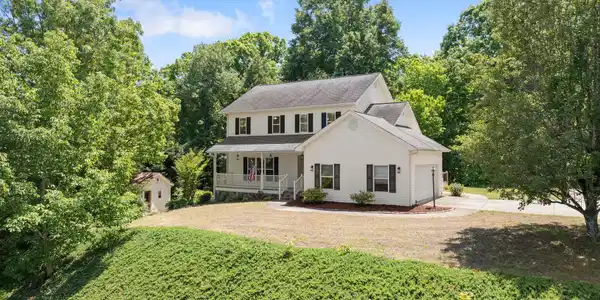 428 Pointe Willow Drive, Cleveland GA 30528