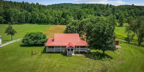 332 Night Lane, Epworth GA 30541