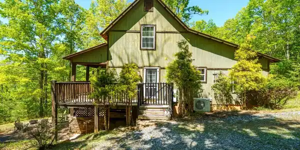 955 Mull Drive, Mineral Bluff GA 30559