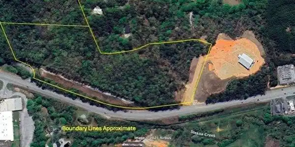 Hwy 441, Clayton GA 30525