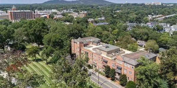 351 WASHINGTON Avenue # 309, Marietta GA 30060