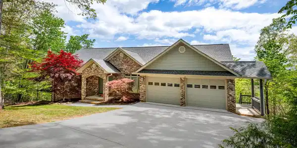 230 W D Court, Ellijay GA 30540