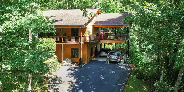 686 Winding Ridge Drive, Sky Valley GA 30537
