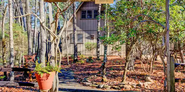807 Grizzly Ridge Road