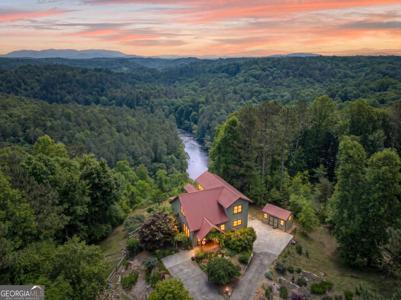 95 Scenic Way, Ellijay GA 30540