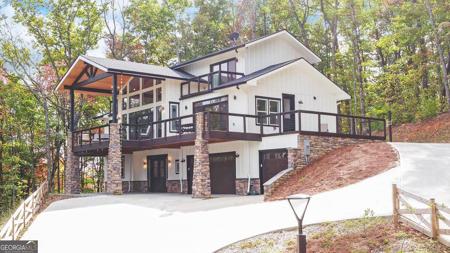 333 Favor Lane, Rabun Gap GA 30568