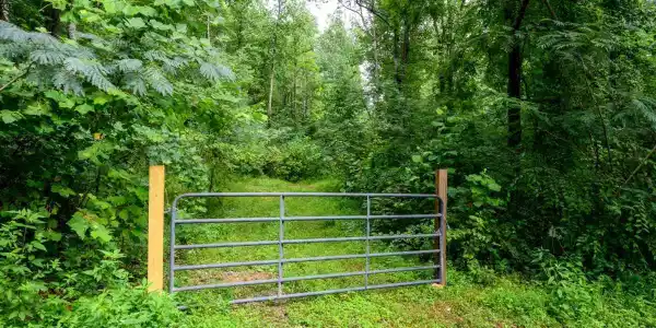 11094 Old 441 S, Lakemont GA 30552