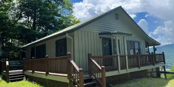 169 Bachelors Button, Clayton GA 30525