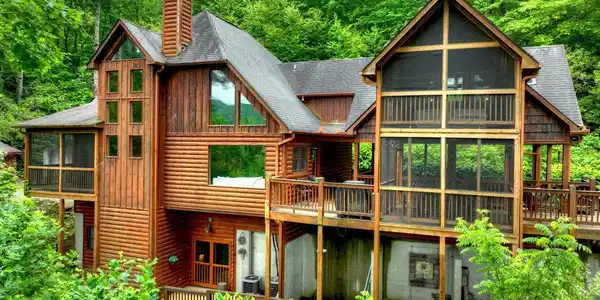 287 Rhonda Lane, Mineral Bluff GA 30559