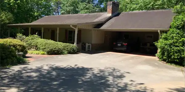 211 Appalachian Circle