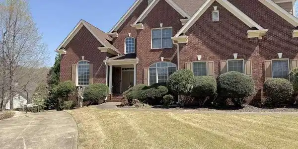 2105 Ector Cove NW, Kennesaw GA 30152