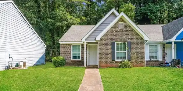 5354 Cherry Wood Drive, Stone Mountain GA 30083