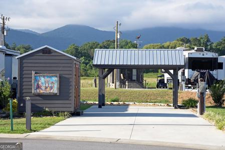 477 Mountain Creek Road, Blairsville GA 30512