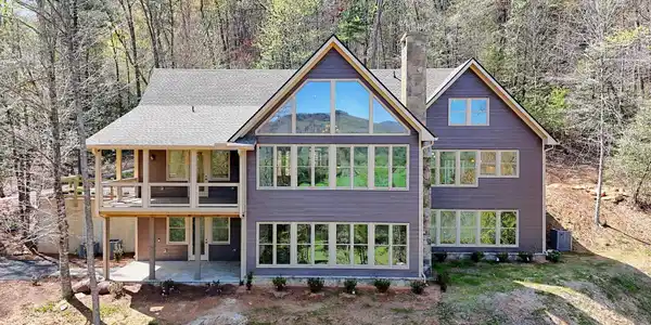 22 Valley View Lane
