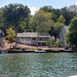 129 Lakeview Circle
