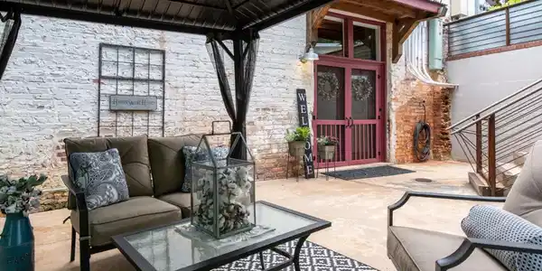 585 White Circle # 402, Athens GA 30605