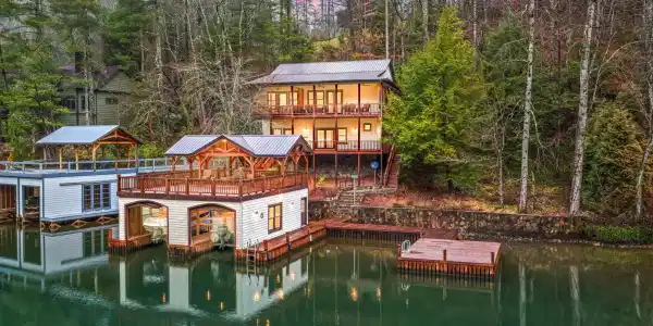 1233 Tame Turkey Road, Lakemont GA 30552