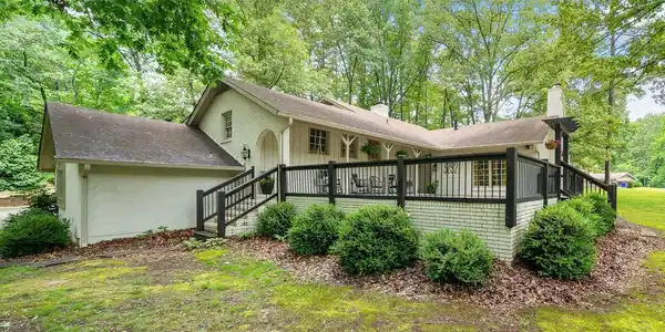 3252 Custer Lake Drive Northwest Drive NW, Marietta GA 30064