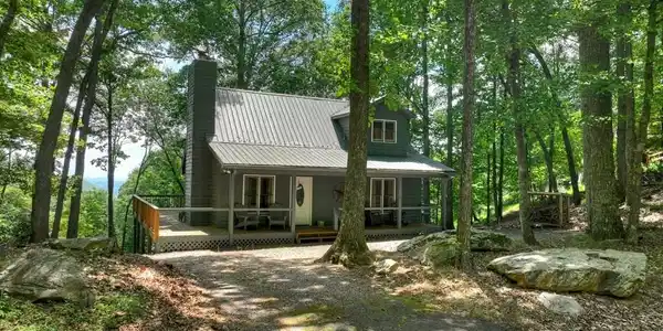 388 Walnut Ridge, Ellijay GA 30536