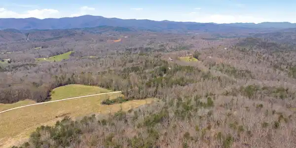 4034 Piedmont Orchard Road, Clarkesville GA 30523