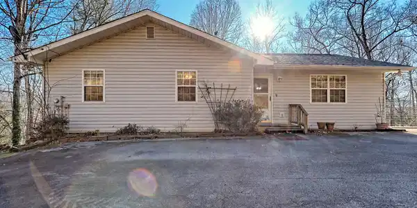 170 White Street, Dillard GA 30537