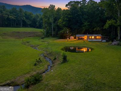 1449 Muskrat Creek Road, Hayesville NC 28904