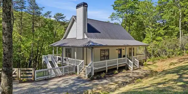 4956 Burnt Mountain Road, Ellijay GA 30536