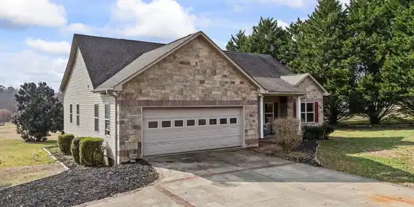 2927 Asbury Mill Road, Cleveland GA 30528