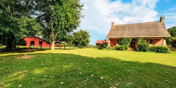 3523 E Broomtown Road, Lafayette GA 30728