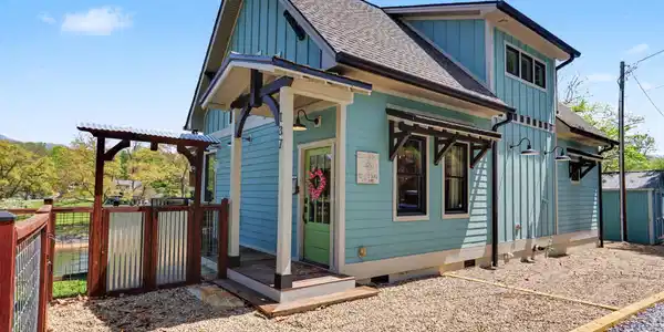 137 Kilmoore Lane, Hayesville NC 28904