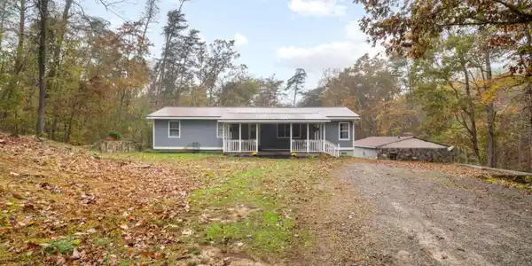 6053 Henderson Mountain Road
