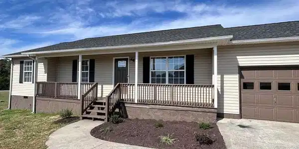 2360 McEntire Circle, Chatsworth GA 30705