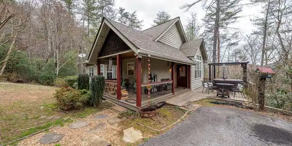 195 Orme Street, Clayton GA 30525