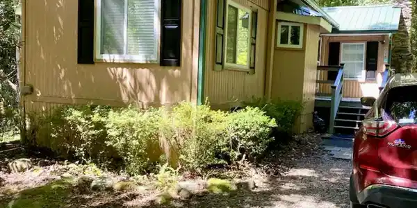 1554 Creek Road, Hiawassee GA 30546